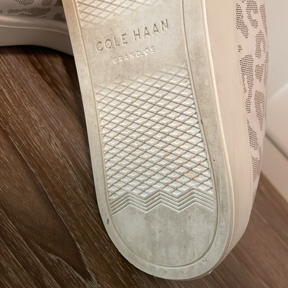 Cole Haan Grand Pro Spectator 2.0 Sneaker Women Size9 White Silver Leopard Print - Picture 11 of 12